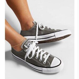 Converse Gray Chuck Taylor All Star Low - 4.5US, Unisex 🇺🇸